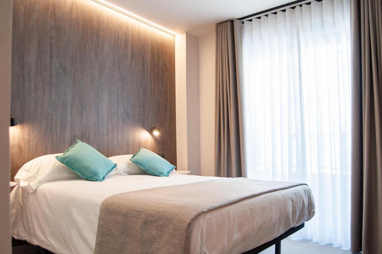 Hotel Quatre Llunes Санта Пола Екстериор снимка