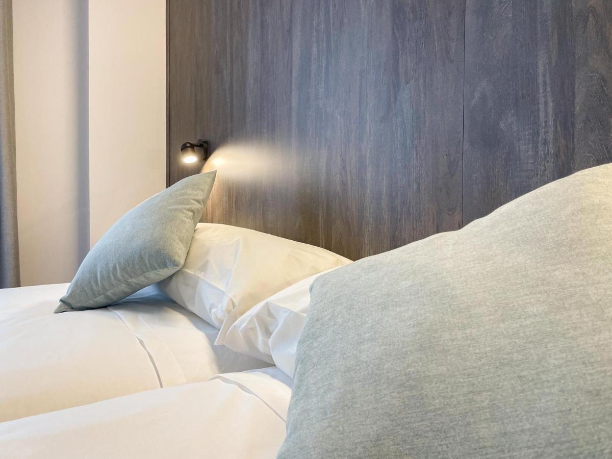 Hotel Quatre Llunes Санта Пола Екстериор снимка