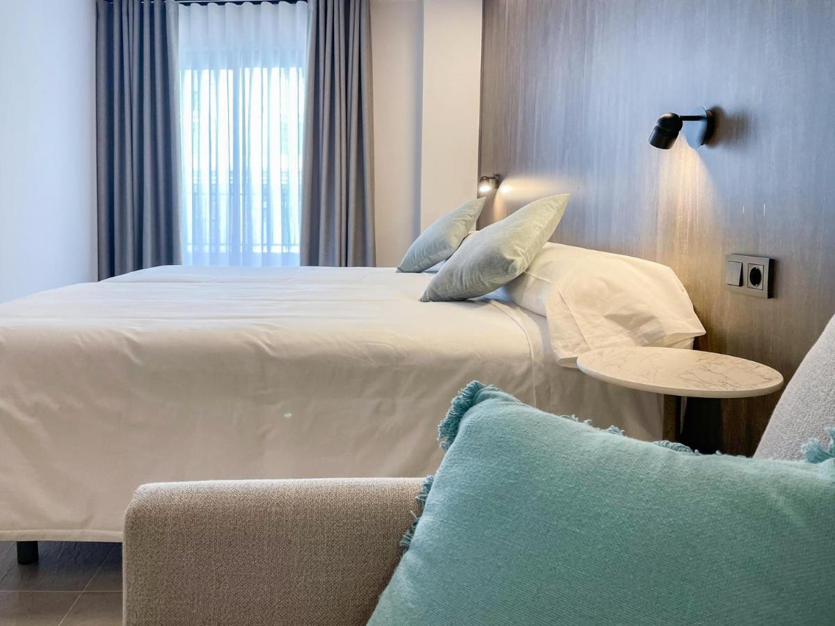 Hotel Quatre Llunes Санта Пола Екстериор снимка