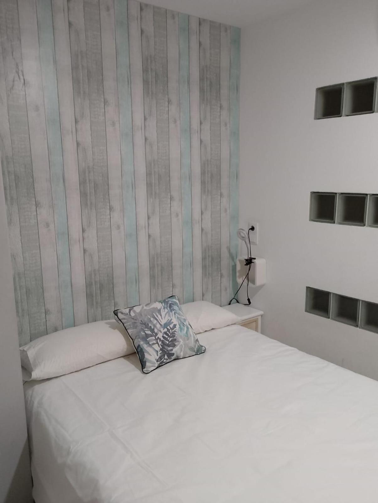 Hotel Quatre Llunes Санта Пола Екстериор снимка