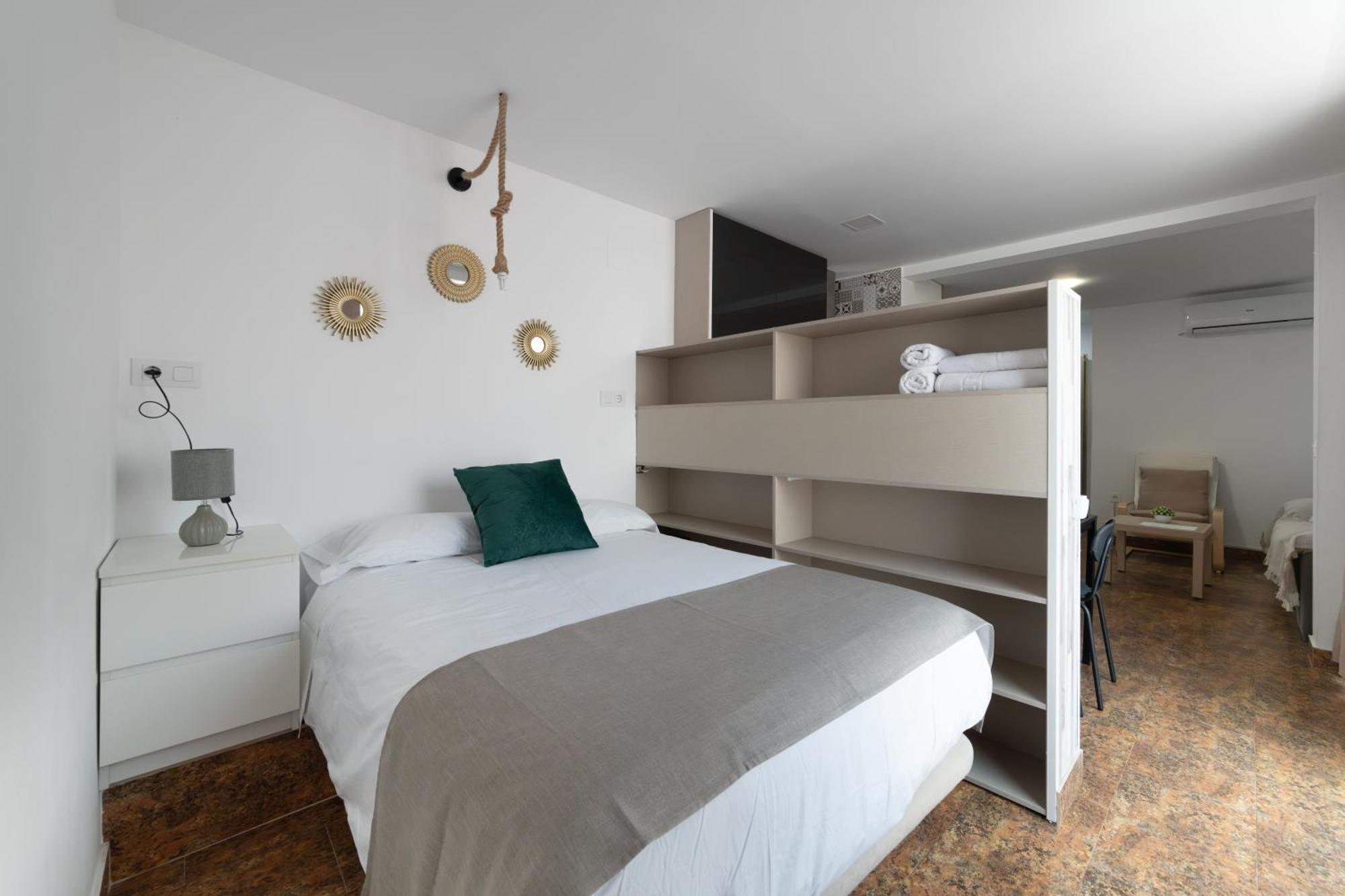 Hotel Quatre Llunes Санта Пола Екстериор снимка