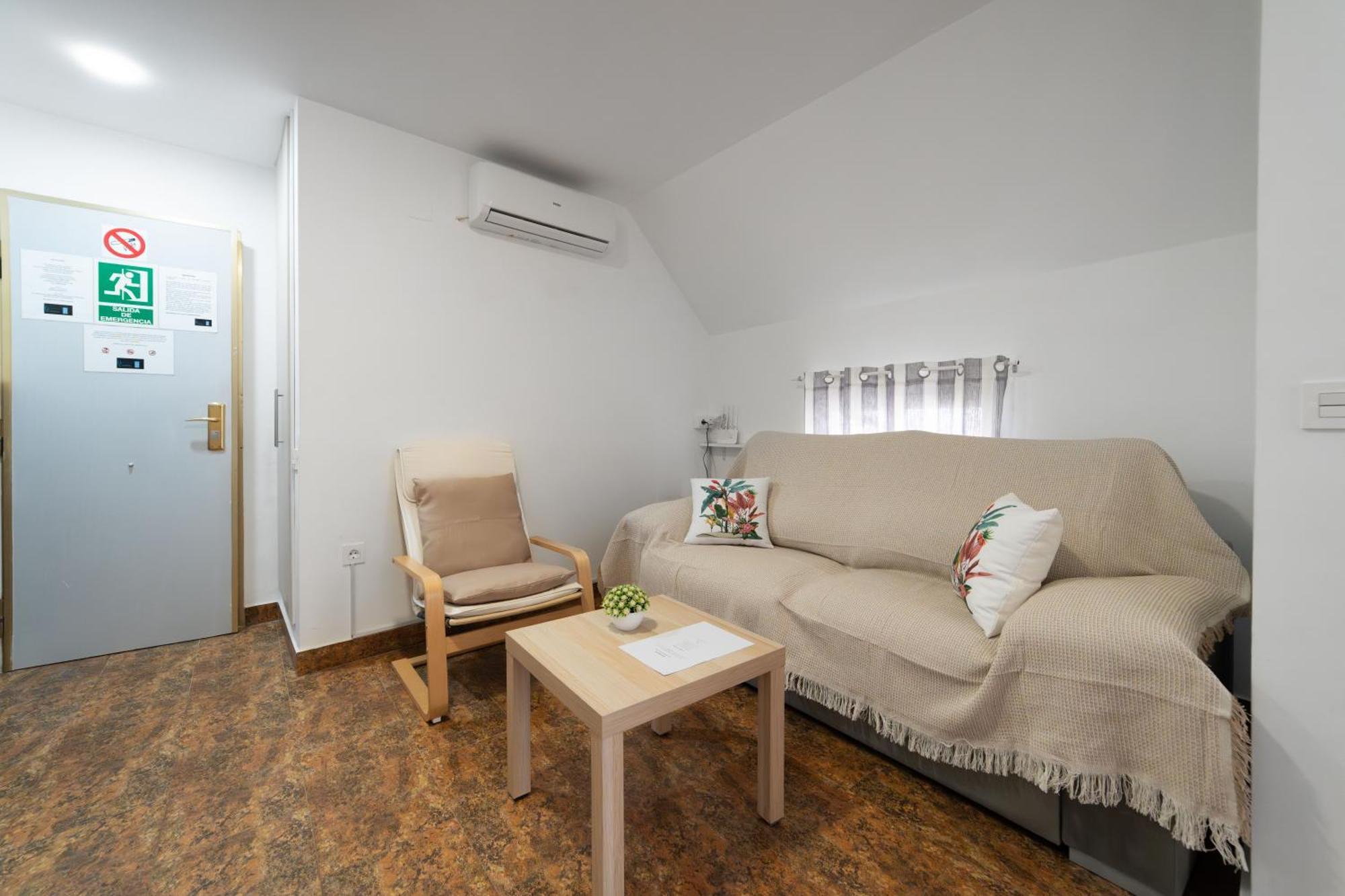 Hotel Quatre Llunes Санта Пола Екстериор снимка